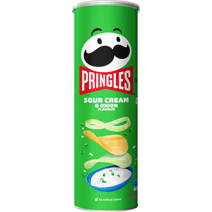 Pringles Sour Cream & Onion Flavour, Potato Chips, Sour Cream & Onion Flavored Potato Chips, Crispy Snack, Crunchy Snack Food For Movies, Games & More, On, The, Go Can, 134Gram|Salted