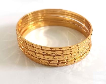 Gold Plated Bangles Set of 6 Traditional Indian Wedding Bangles for Women and Girls Gold Plated Bangles Set of 6 Traditional Indian Wedding Bangles for Women and Girls