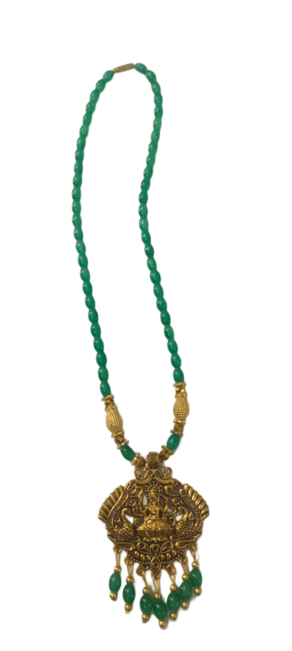 **Green Beaded Necklace with Gold-plated Pendant**