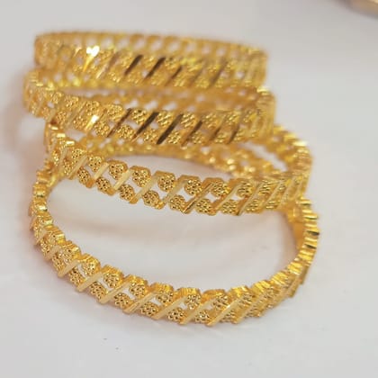 22K Yellow Gold Criss-Cross Bangle Set of 3