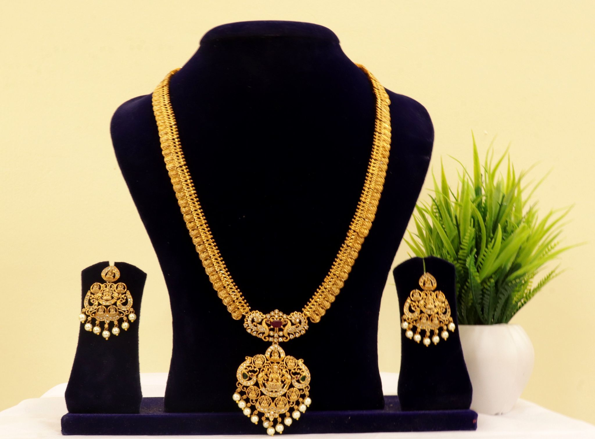 Victoria Gold Plated Traditional Indian Temple Jewellery Set with Lakshmi Pendant and Earrings