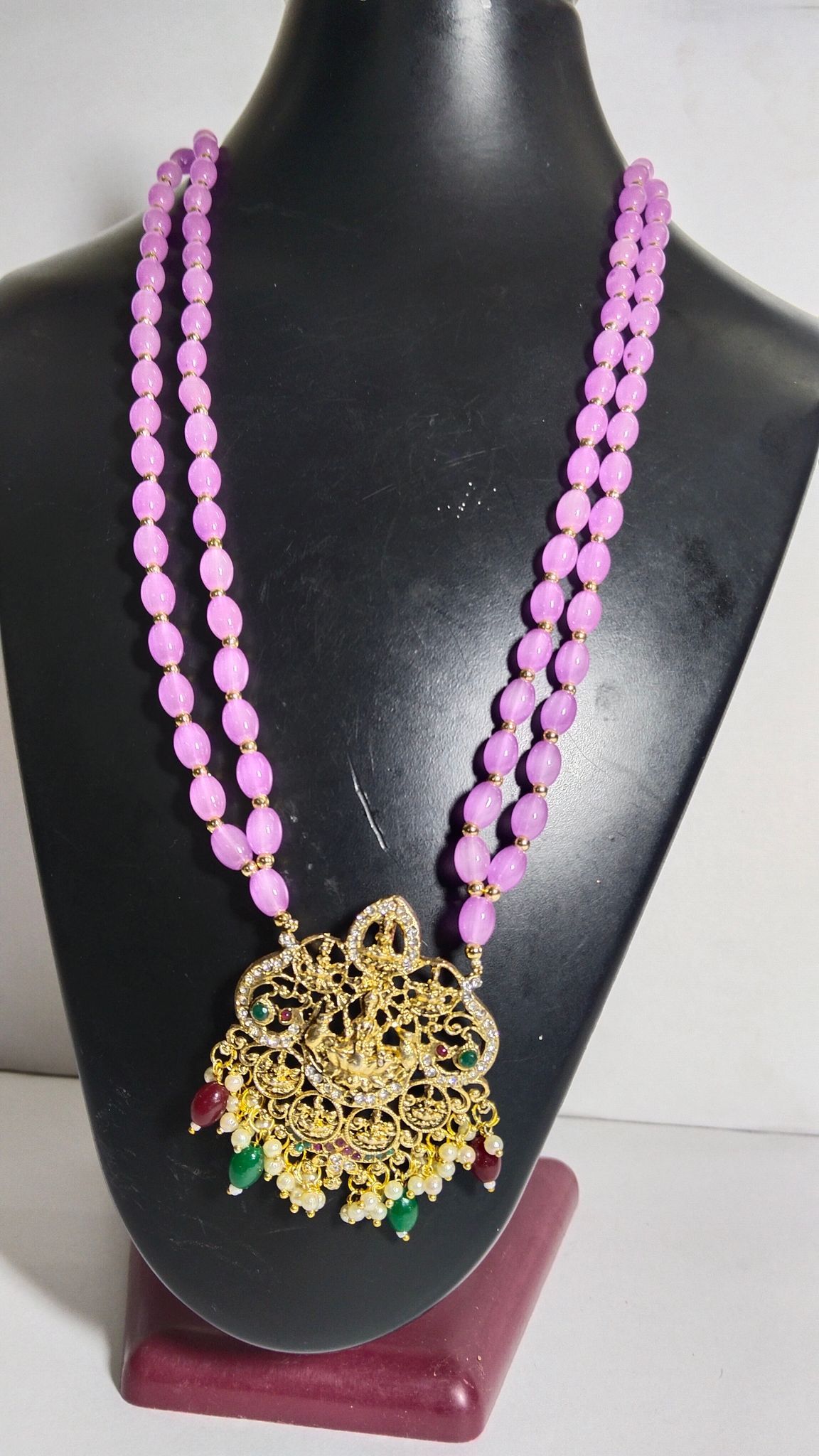 Traditional Indian Necklace Set with Gold Pendant