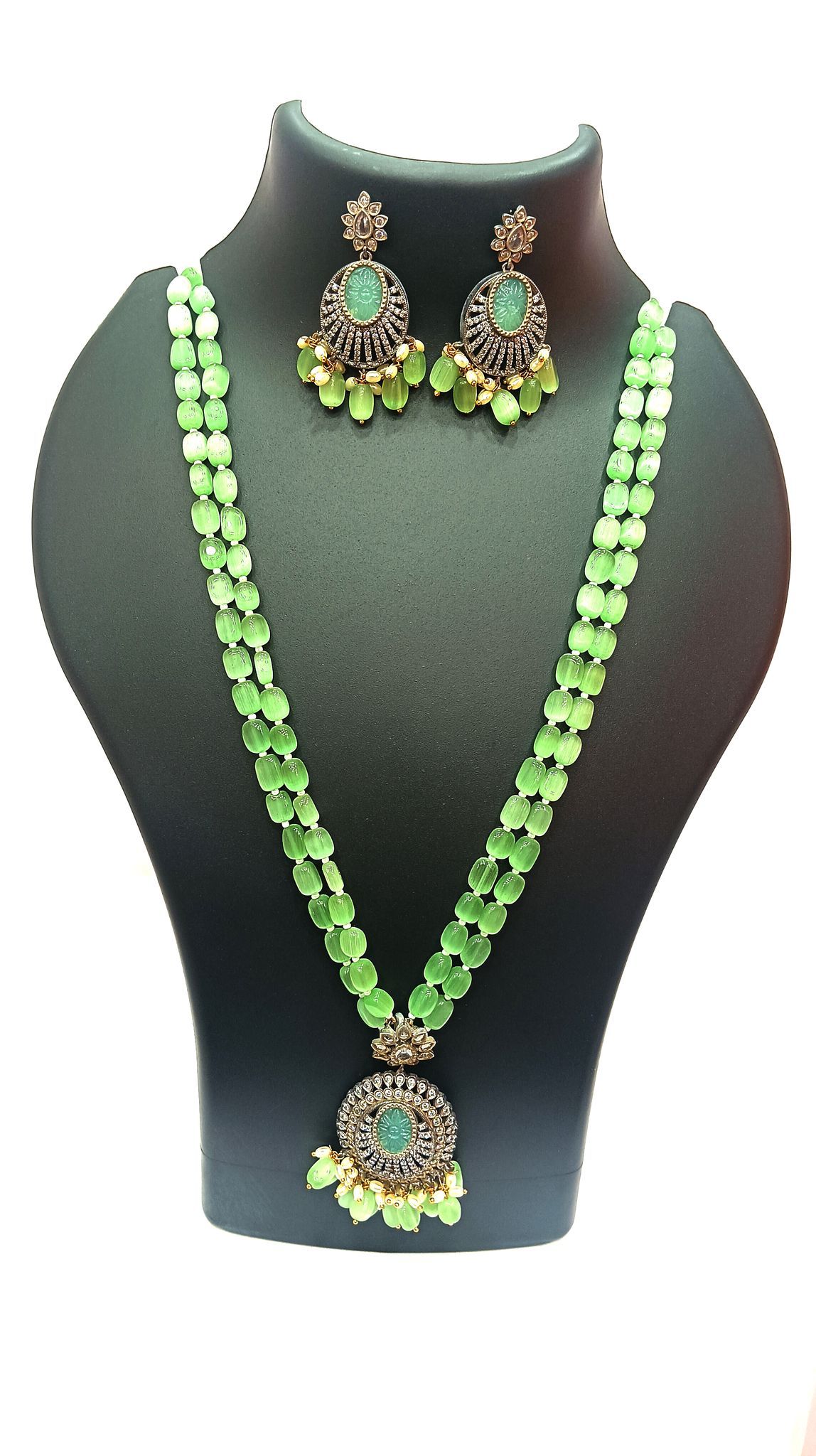 Green Beaded Necklace and Earrings Set with Rhinestone Pendant