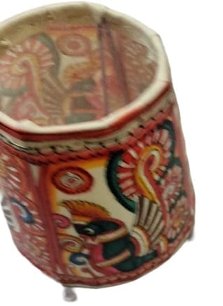 Hand painted pen stand