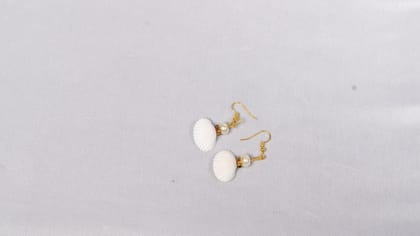 Gold Shell Pearl Earrings