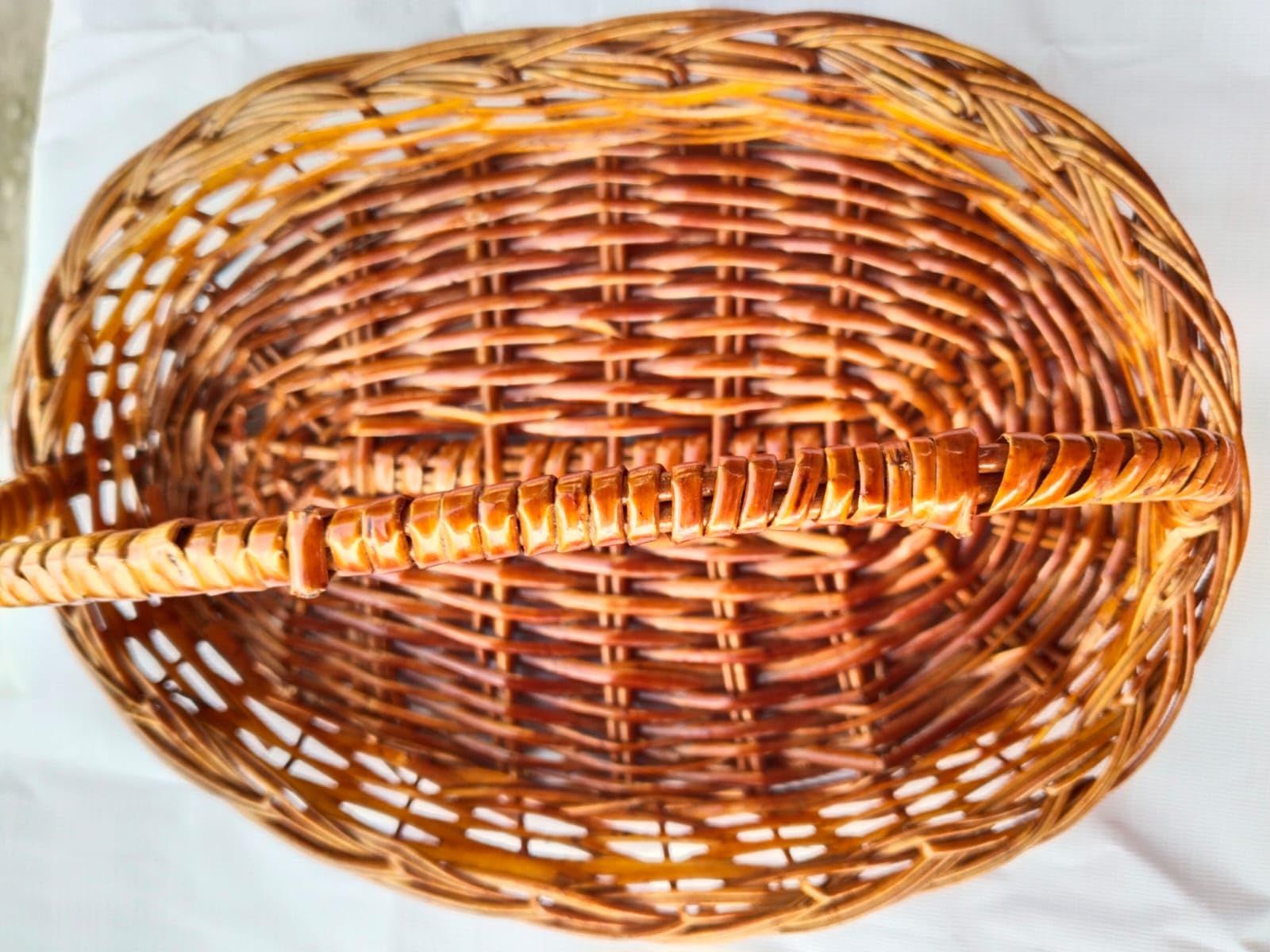 **Wicker Picnic Basket with Lid and Handles**
