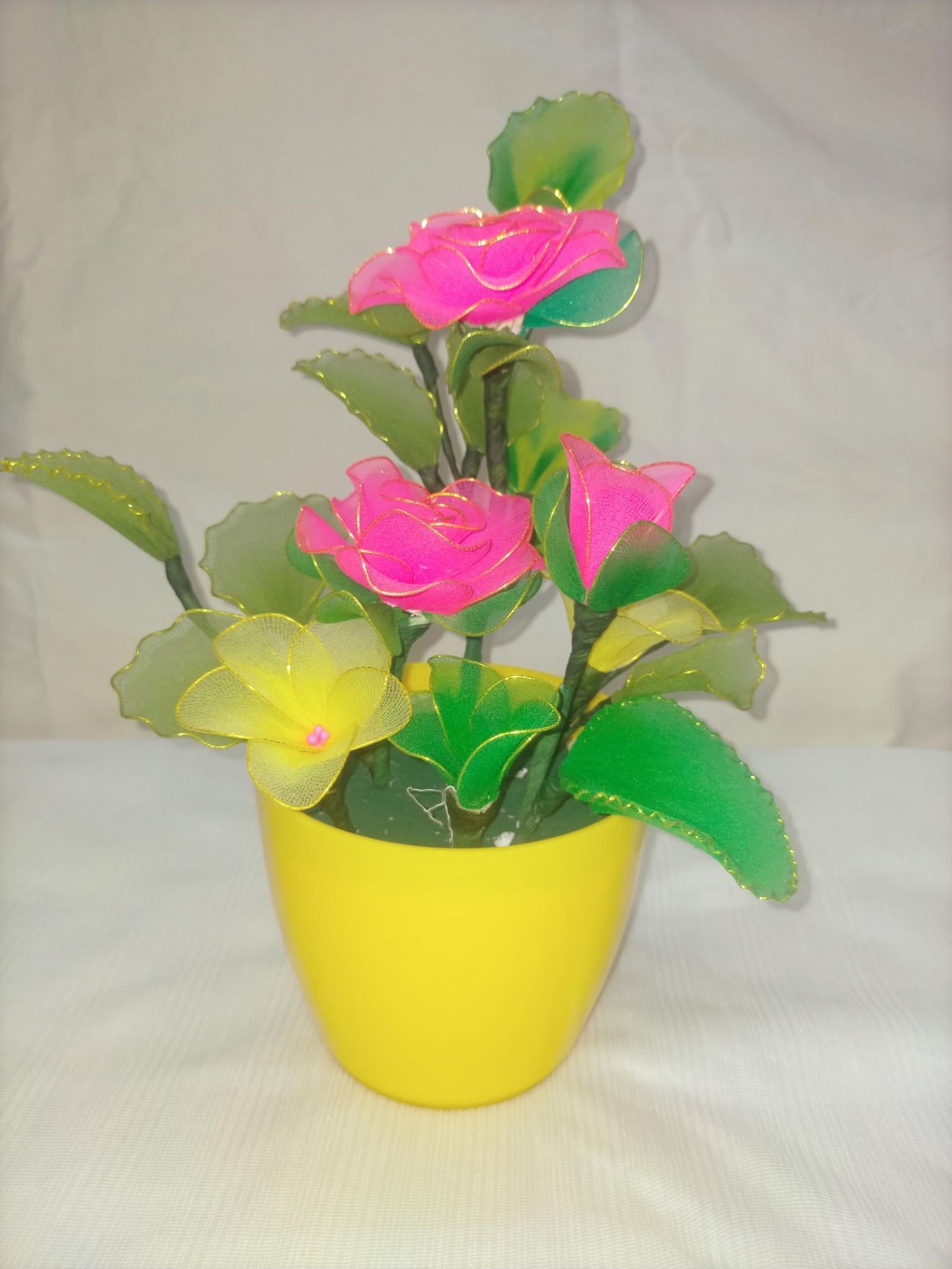 Handmade Pink Rose Artificial Stocking Flowers with Pot