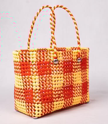 HAND MADE PLASTIC WIRE BAG