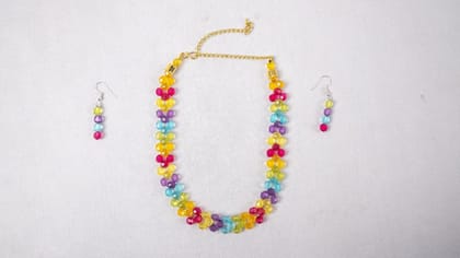 Crystal Chain01