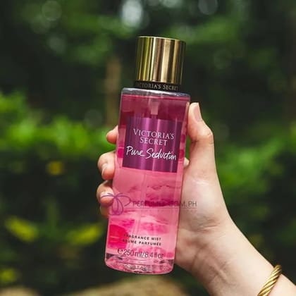 Victoria's Secret Pure Seduction Body Mist, 8.4oz for Women – Sensual Fruity Floral Fragrance