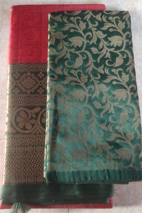 Green and Red Banarasi Silk Saree With Blouse Piece