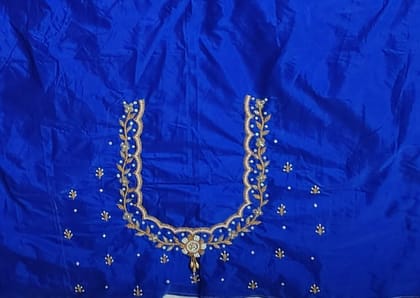 LAKSHMI TAILORINGS-Blue blouse with intricate zari and pearl embroidery LAKSHMI TAILORINGS-Blue blouse with intricate zari and pearl embroidery