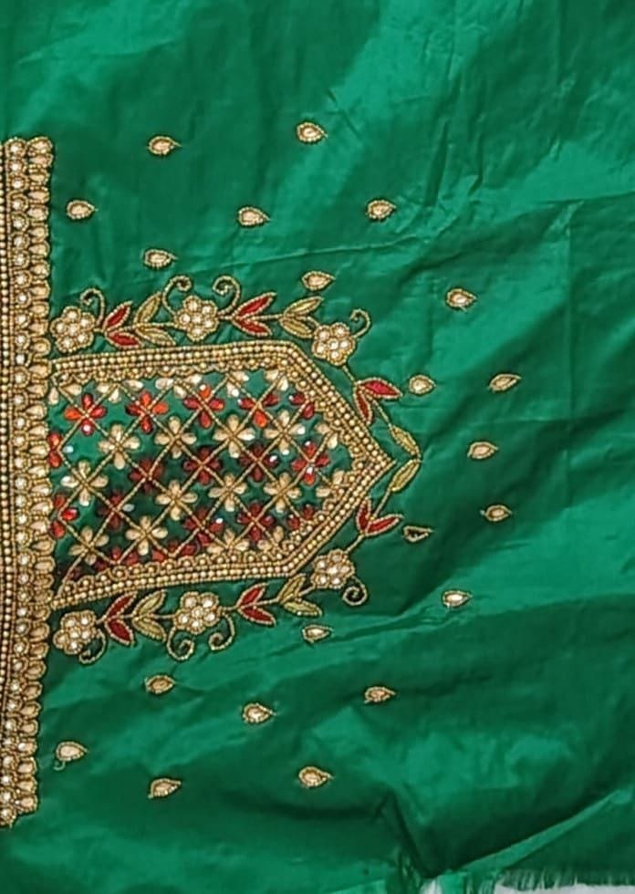 LAKSHMI TAILORINGS - Green Banarasi Silk Saree With Zari And Stone Work
