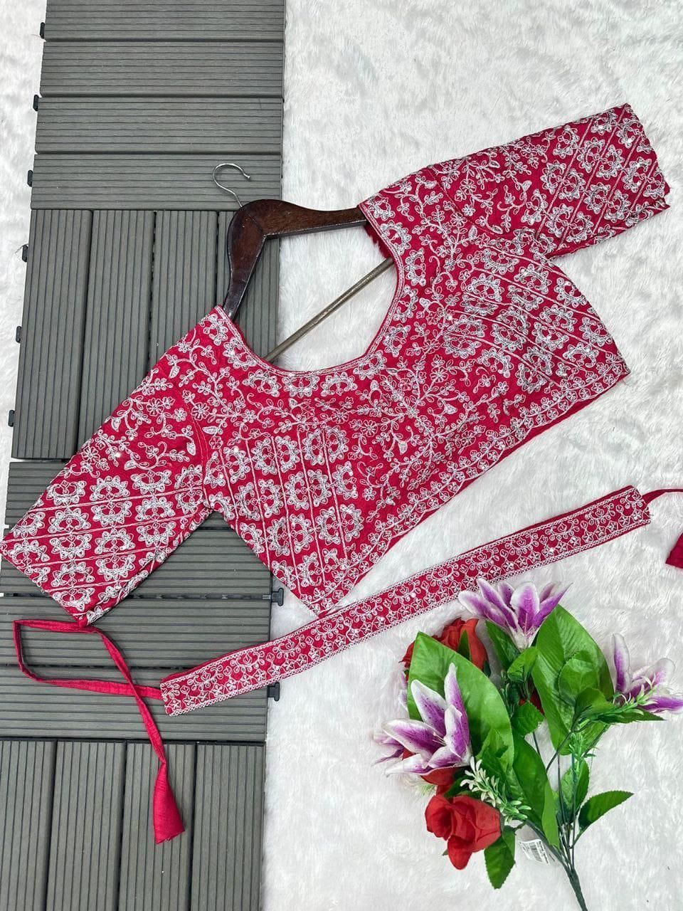 SRI DURGA EMBROIDING - Embroidered Blouse With Belt