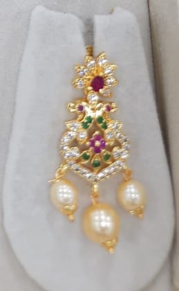 Stunning Pearl and Cubic Zirconia Jhumka Earrings and neckless Stunning Pearl and Cubic Zirconia Jhumka Earrings and neckless