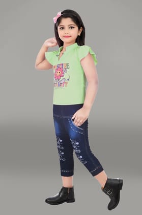 Green Cotton Printed T-shirt with Blue Denim Jeggings for Girls Green Cotton Printed T-shirt with Blue Denim Jeggings for Girls