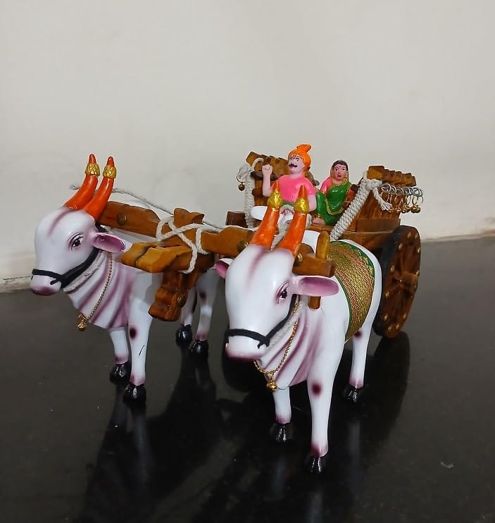 Samsam Samyak Teak / Sagwan Wood Handicraft Full Set Bullock Cart with Desi Cart Includes Bulls Pair & A Couple Made of Fiber (15" x 8" x 7")