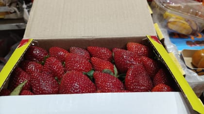 Mahabaleshwar Strawberry 1 Box