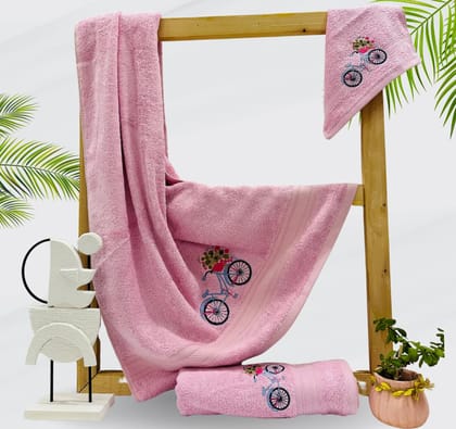 Mrijaa Luxury Bamboo Towel Set, Pink, 600 GSM, Vintage Bicycle Bliss, 3 Piece Set (Bath Towel-70x150cm, Hand Towel-40x60cm, Face Towel-30x30cm)