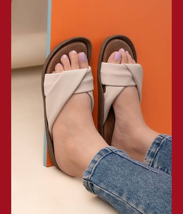 Fentacia Black Women's Flats