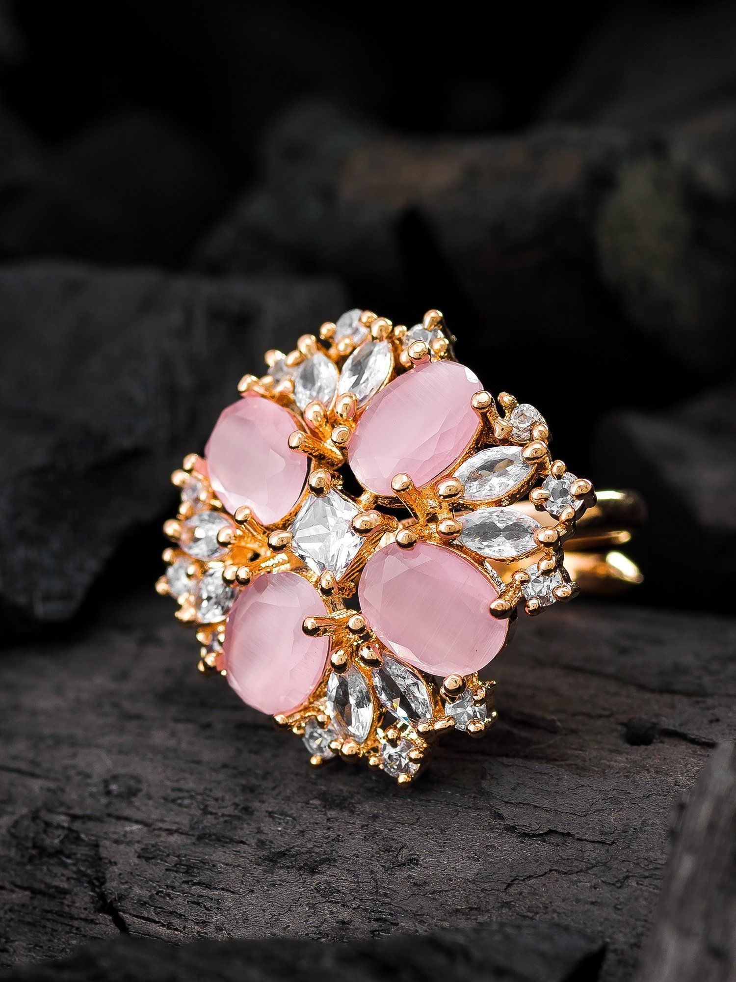 Morison Floral Gold Ring Nature-Inspired Beauty
