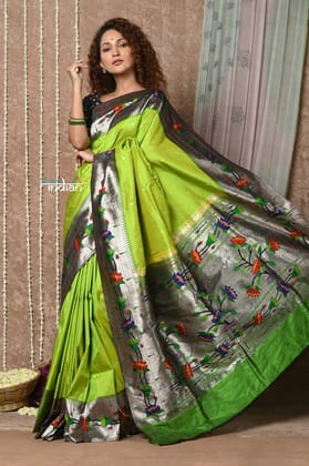 Tyohaar ~ Handloom Pure Silk Muniya Border Paithani Saree with Handcrafted Lotus Asawali Pallu ~ Dual Tone Leaf Green