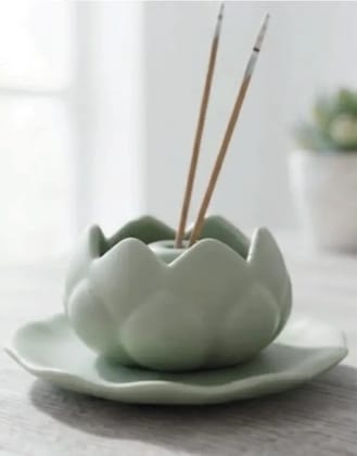Lotus Stoneware  12.5 Cm X 7 cm