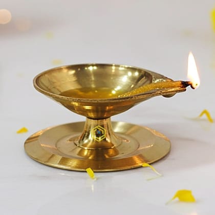 Brass Pandeep Plate Deepak, Oil Lamp No. 1  - Premium Brass Oil Lamp for Devotion, Height : 1 Inch (ZMAS146 B)