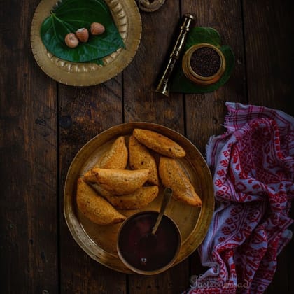 Traditional Savory Snacks - 1 kg - One box of ready-to-eat snacks