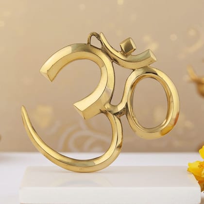 Brass Showpiece Wall Hanging Om, Height : 8 Inch (FMAS657 D)