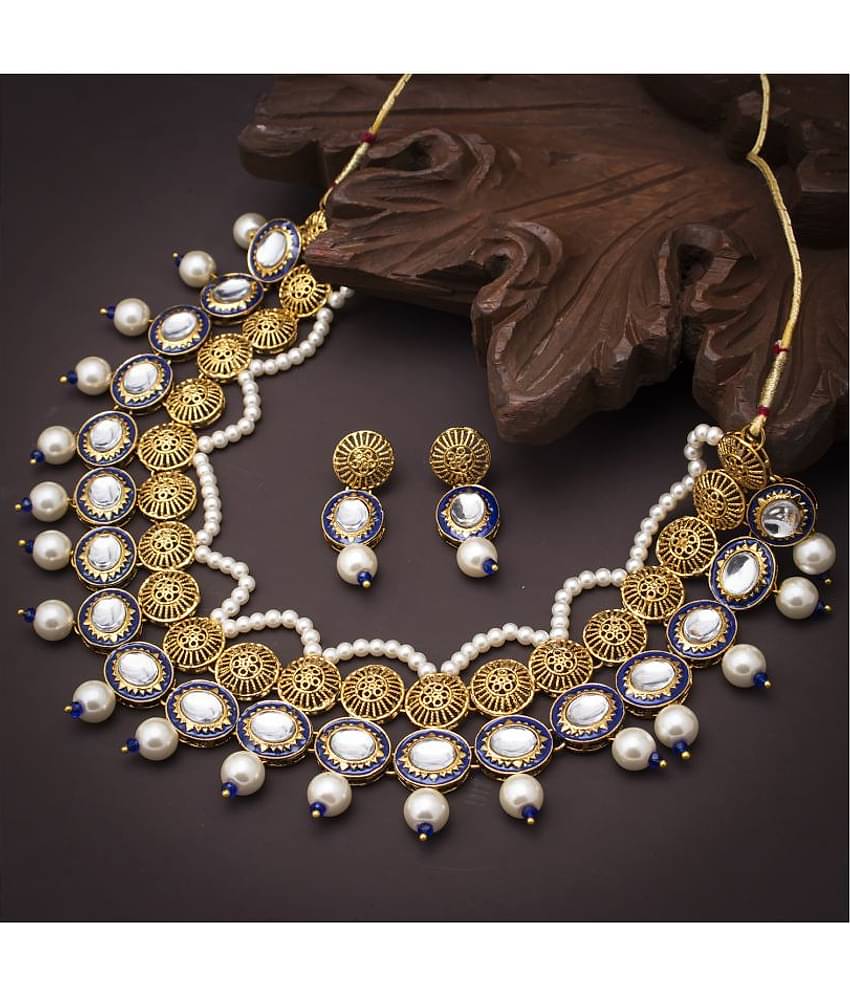 Sukkhi Alloy Golden Traditional Necklaces Set Choker