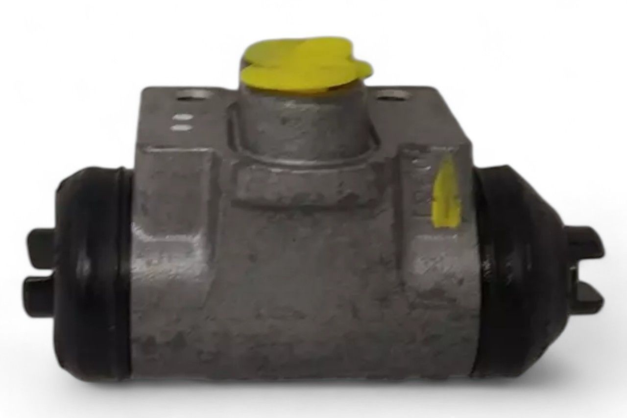 TVS Girling Rear Wheel Brake Cylinder - RH 29670571