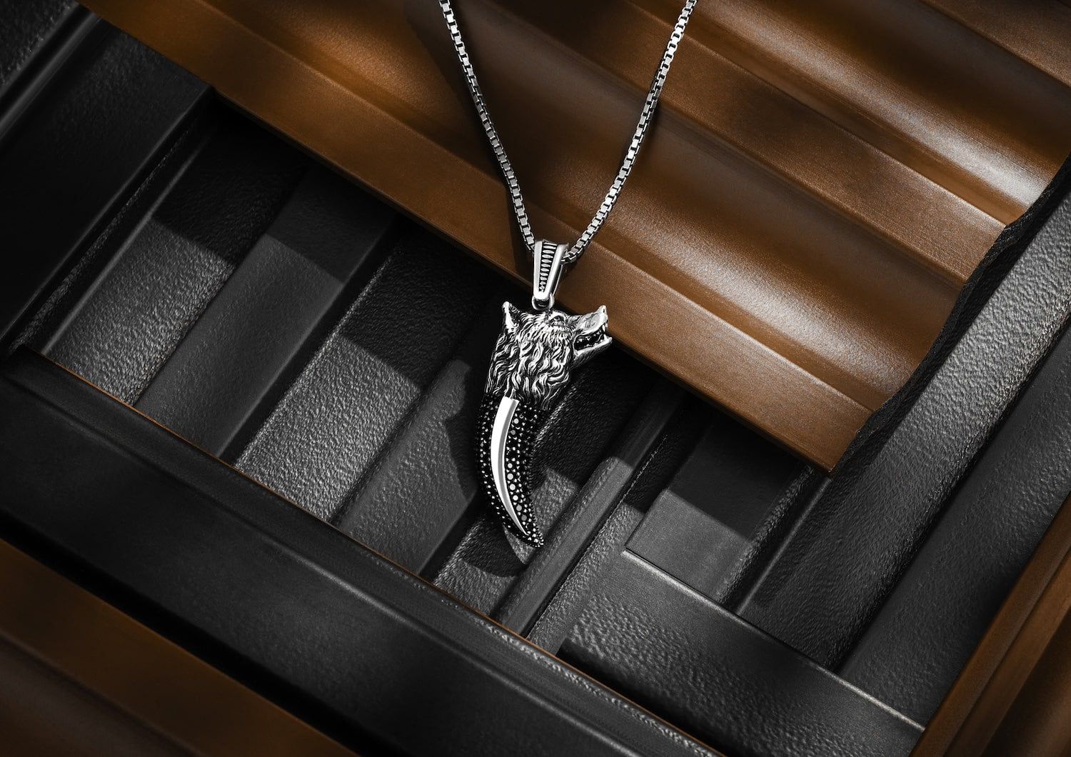 Wolf Claw Pendant