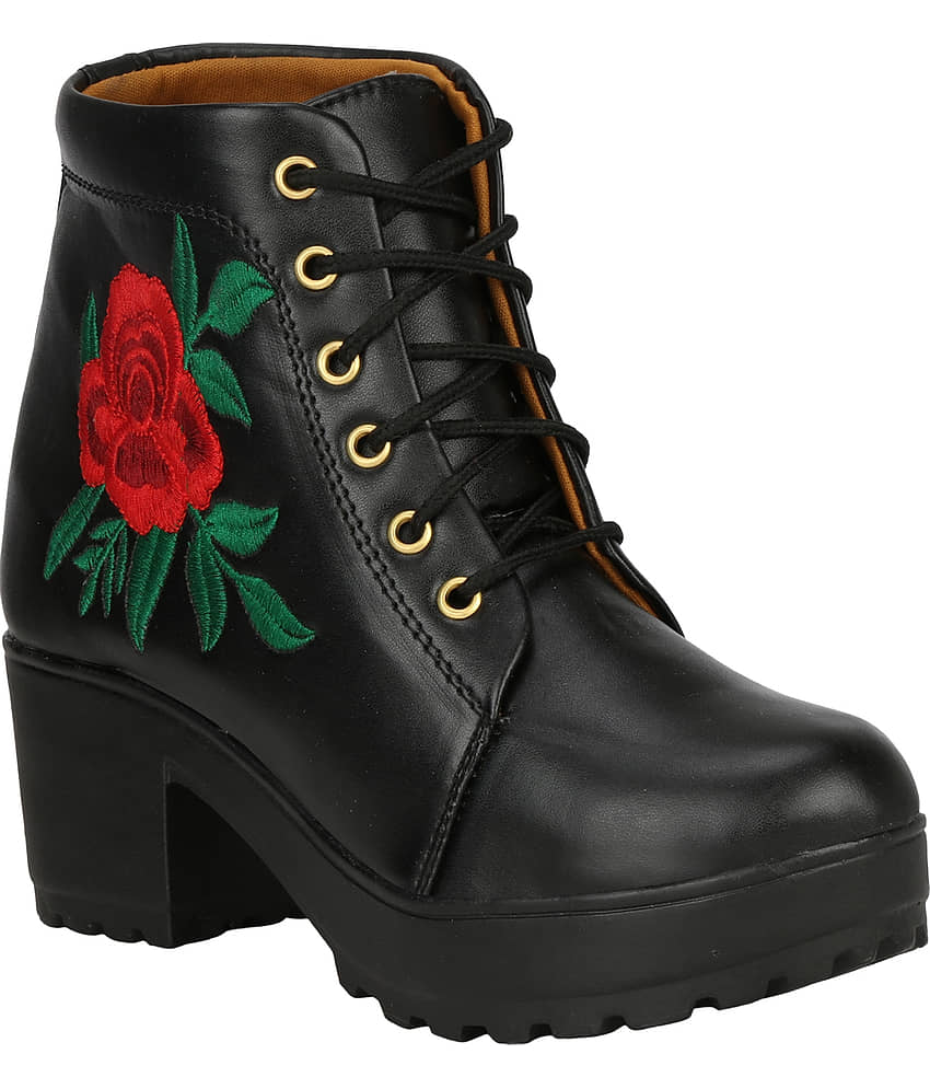 Commander - Black Women's Ankle Length Boots