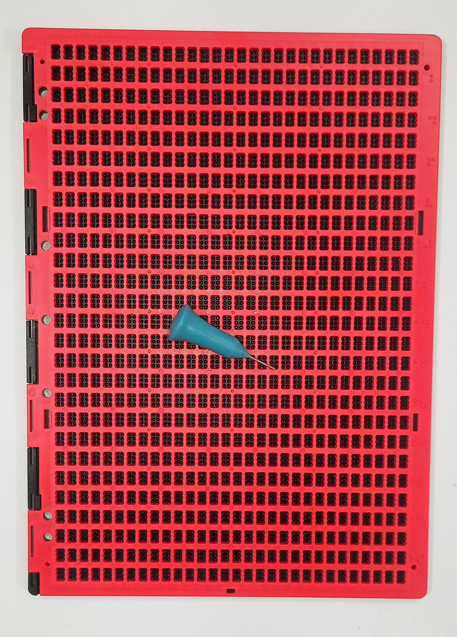 FAIRBIZPS 27-Line Braille Slate with Stylus  Red top & black abs plastic bottom  lightweight & durable writing tool for braille learners