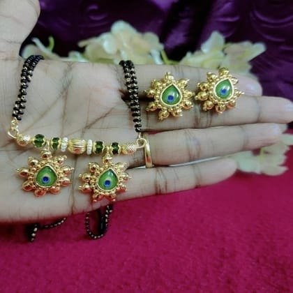 Mayur Golden Mangalsutra Set - Elegant Traditional Jewelry