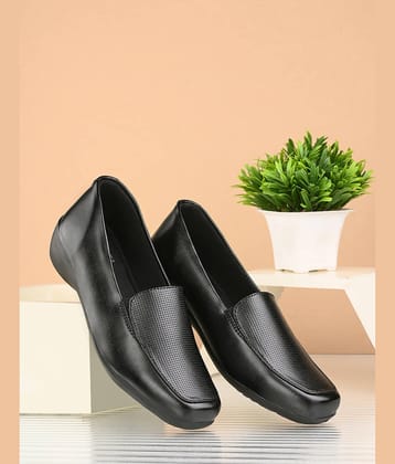 KARADDI Black Women's Loafers