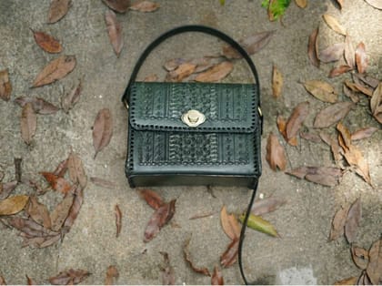 HerCloche  Emerald Bag