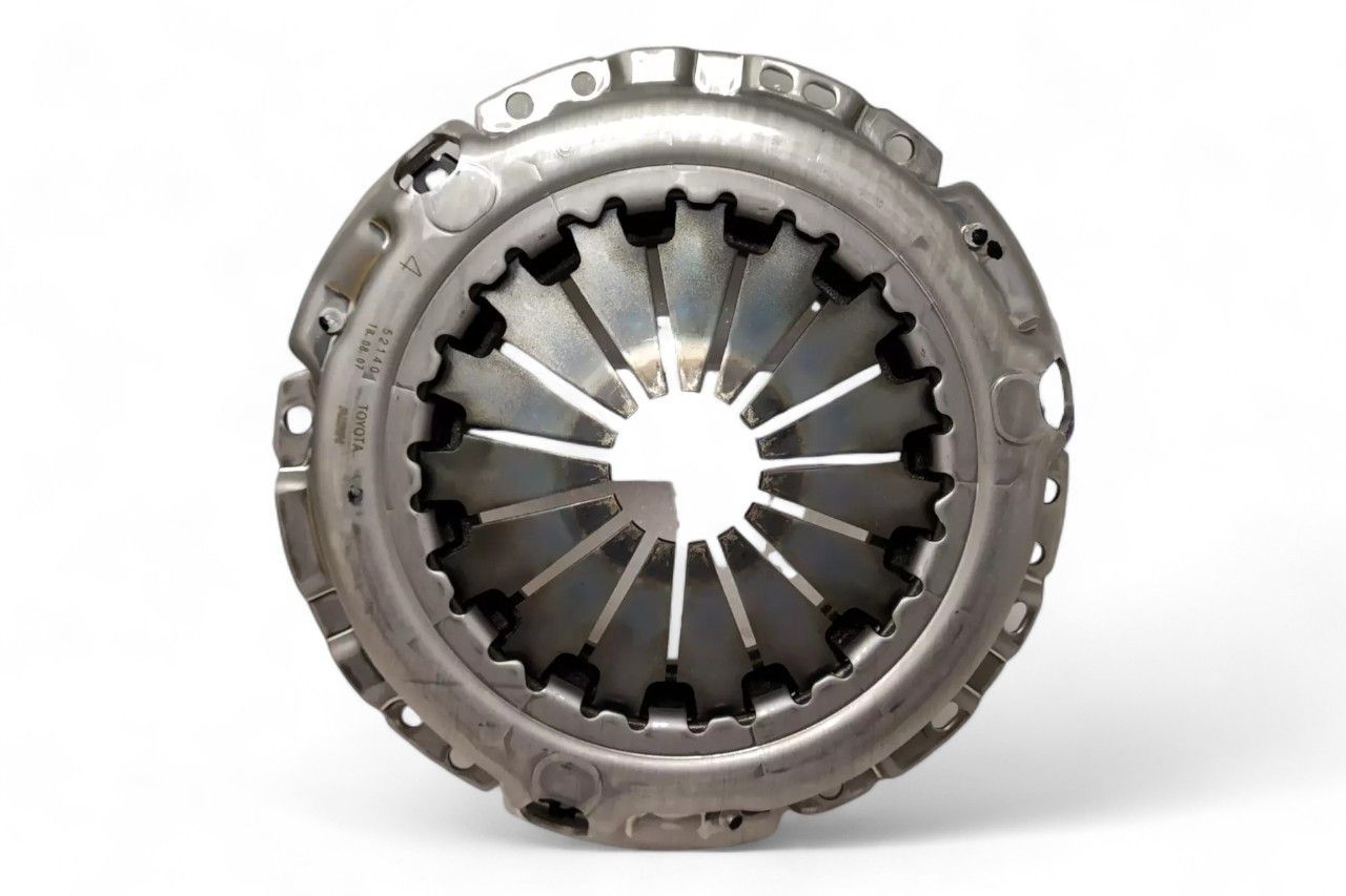 Toyota/Lexus Clutch Cover Assy 31210-52140