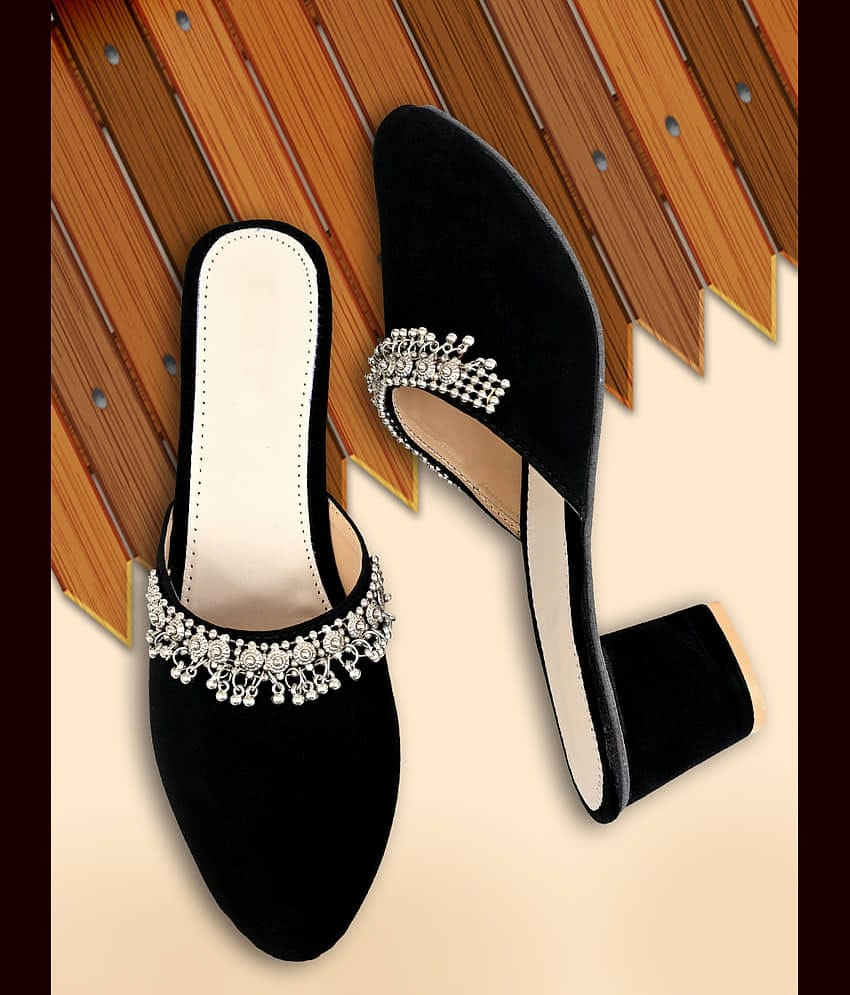 Altek Black Women's Mules Heels