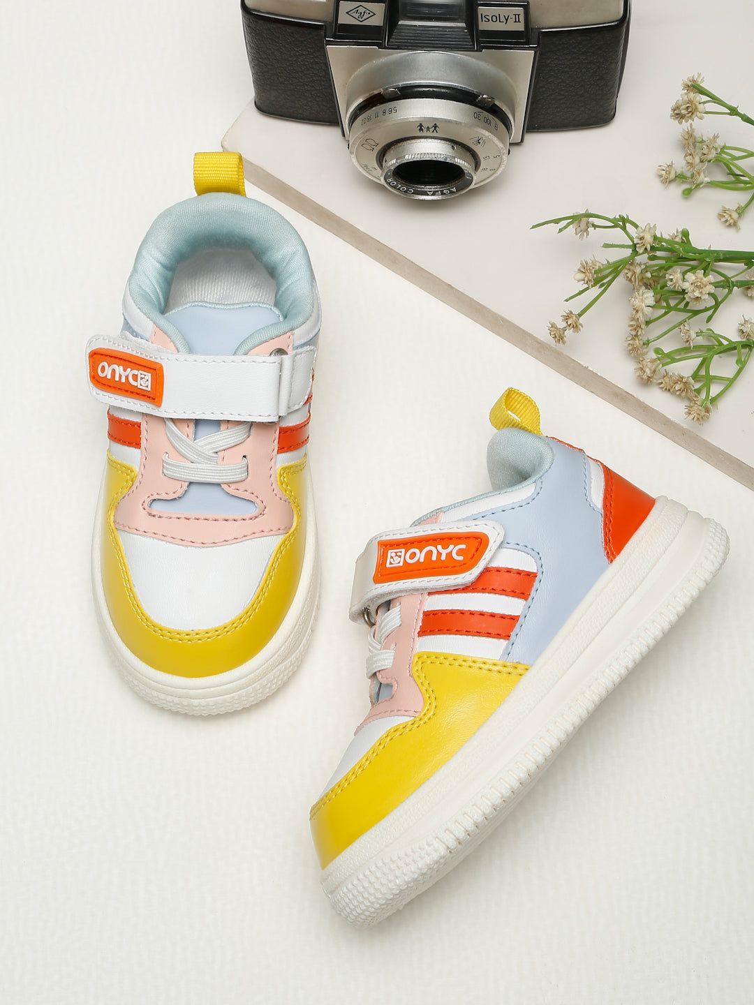 Donut Comfortable & LightWeight Sneakers With Elastic Laces  - White (Unisex)