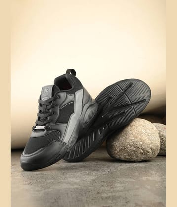 OFF LIMITS HACHIKO Multicolor Men's Sports Running Shoes