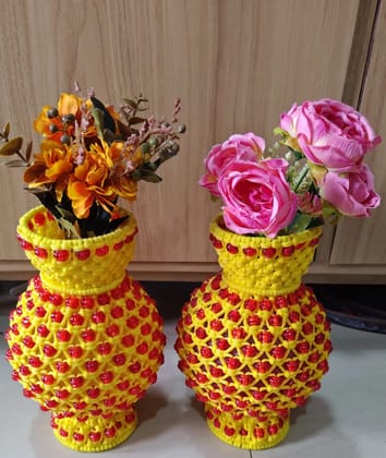 Per flower pot  without flower  Yellow and Red