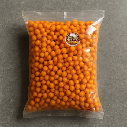 Radha Shopping Center's spicy boondi