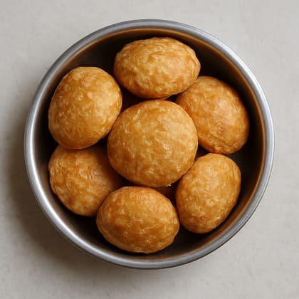 Kallan Market's dry kachori