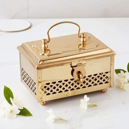 Brass Pan Dan – Handcrafted Brass Paan Container Box, Height : 5 Inch (ZMAS265 B)