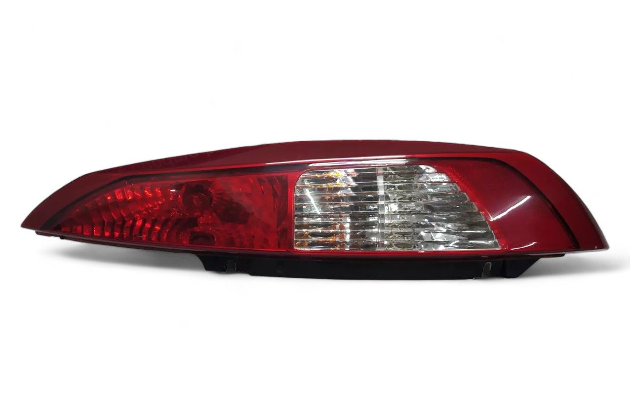 Tata Rear Tail Lamp - RH 283454400149