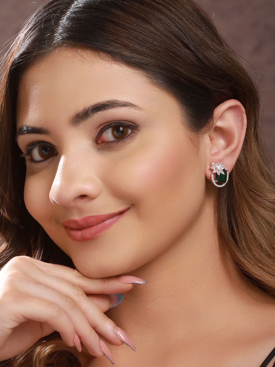 Rose Gold Plated Green AD Stuuded Minimal Studds Earring