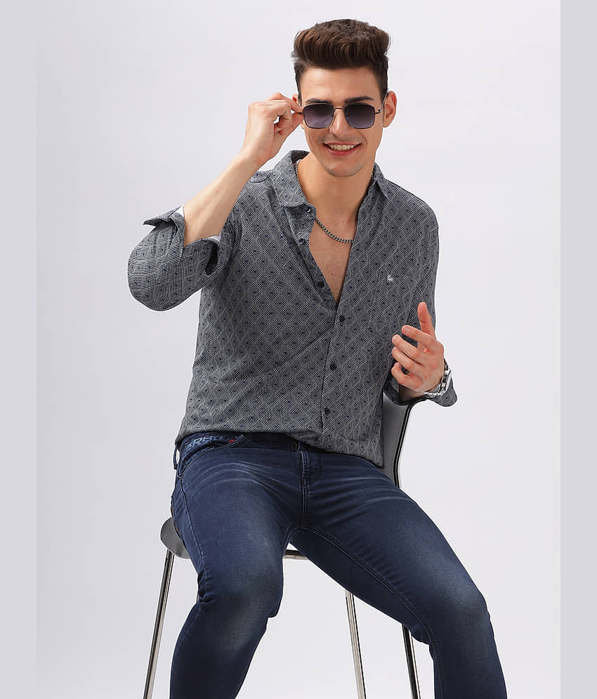 BULLMER Trendy Regular Fit Striped Causal Full Sleeve Shirt for Men_Navy