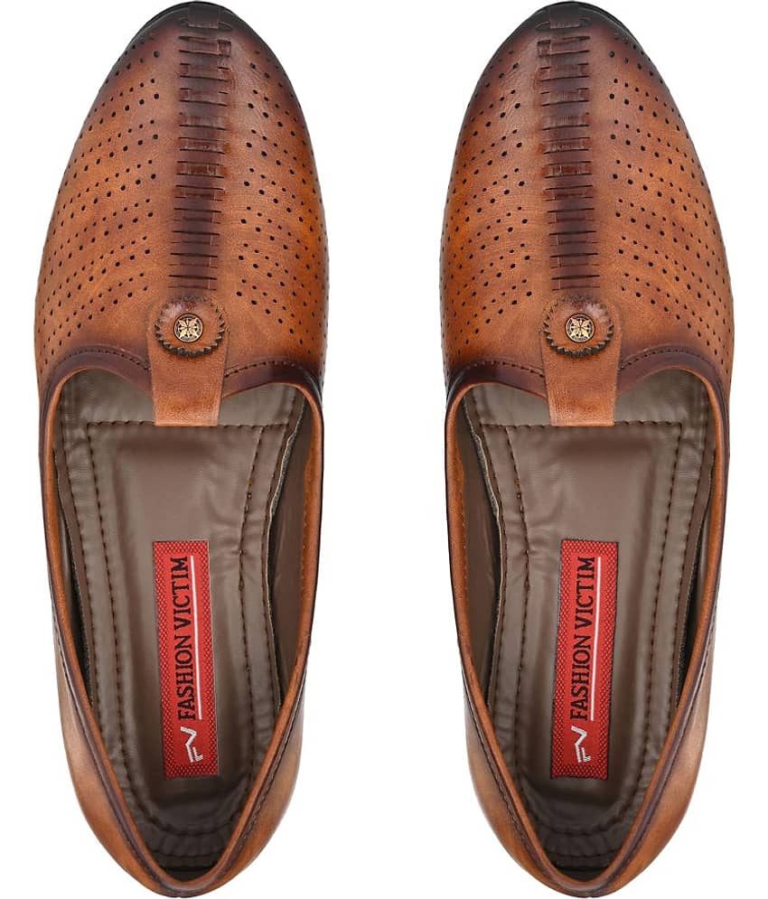 Fashion Victim - Tan Men's Mojaris